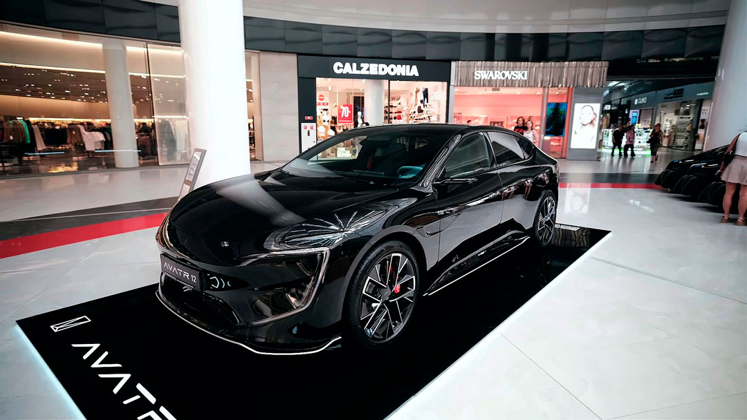 some alt: car