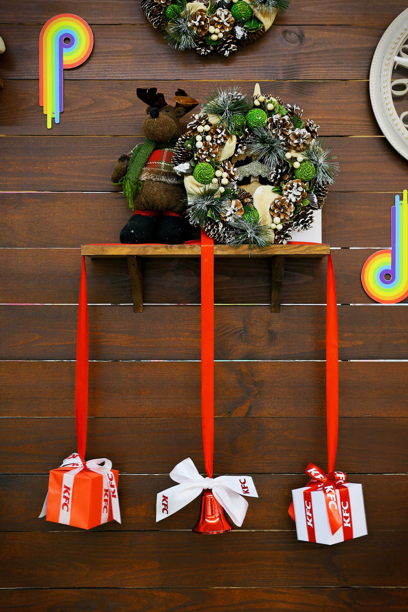 some alt: car some alt: car